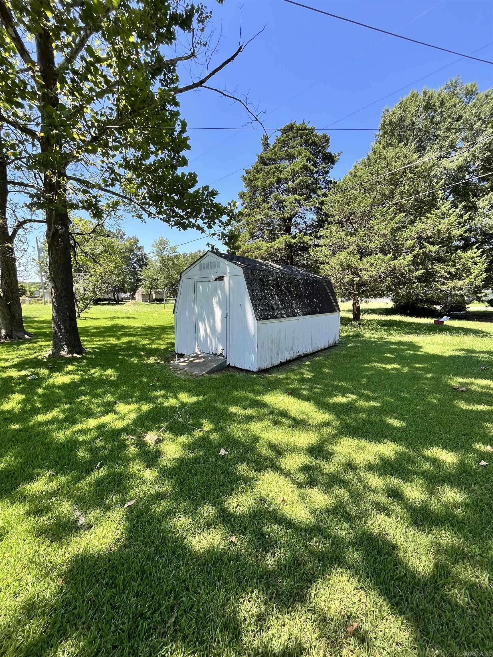 721 Fairview St Property Photo 38