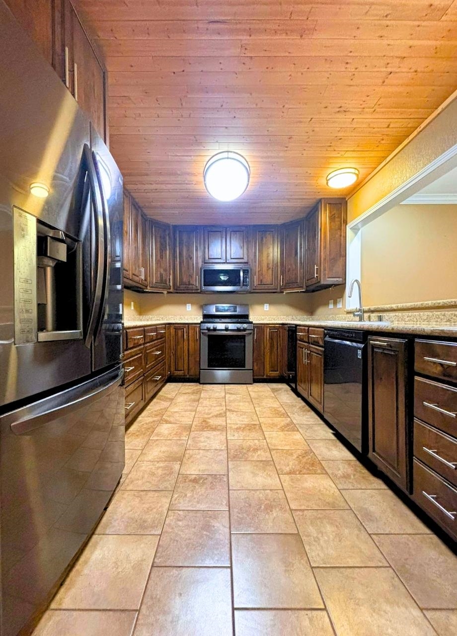 67 Highland Cove Trace Property Photo 3