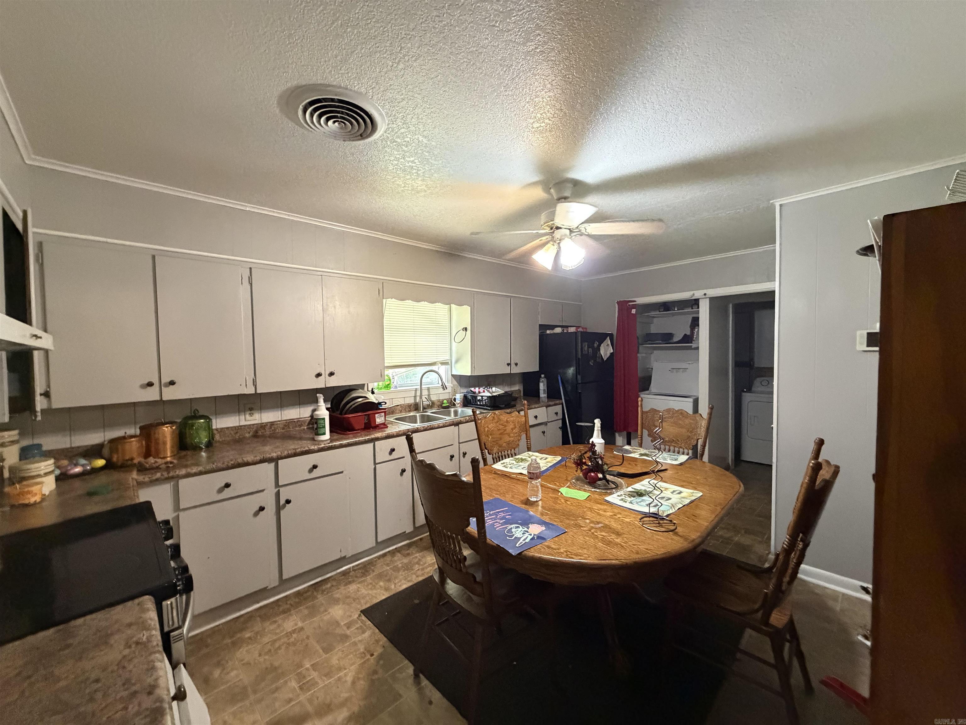11 Jackson Property Photo 8