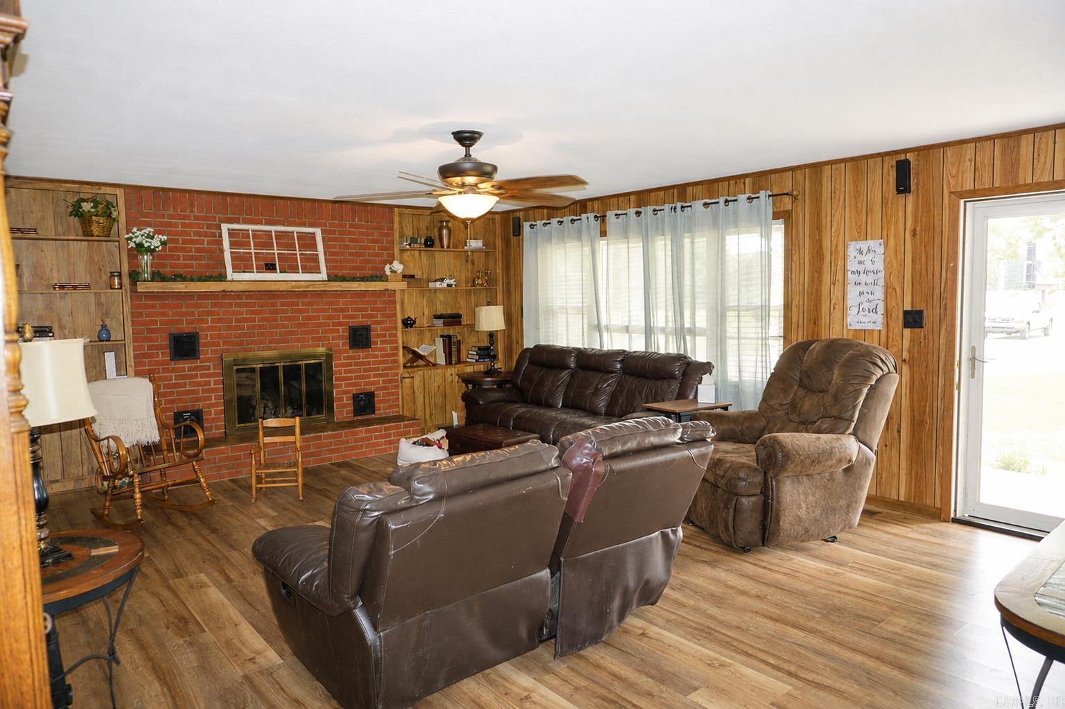 11011 Hwy 49 N Property Photo 11