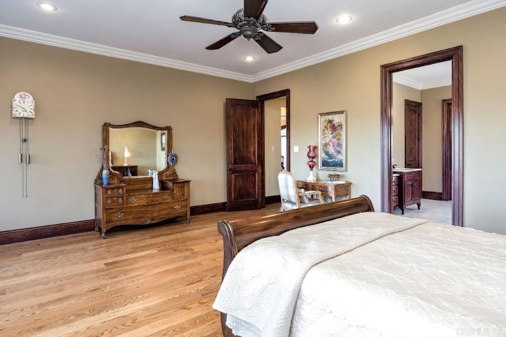 6916 Westridge Road Property Photo 17
