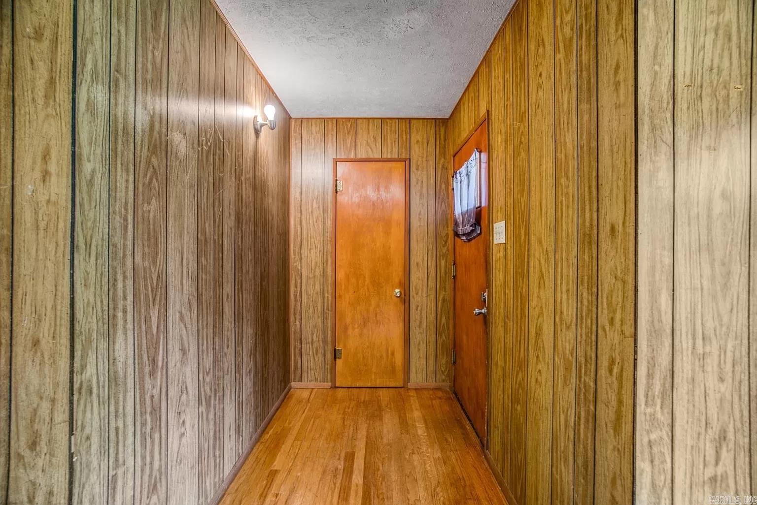 5118 Lynch Dr Drive Property Photo 5