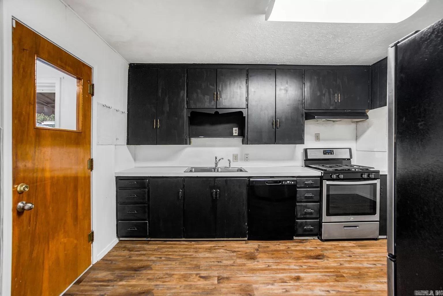 5118 Lynch Dr Drive Property Photo 10