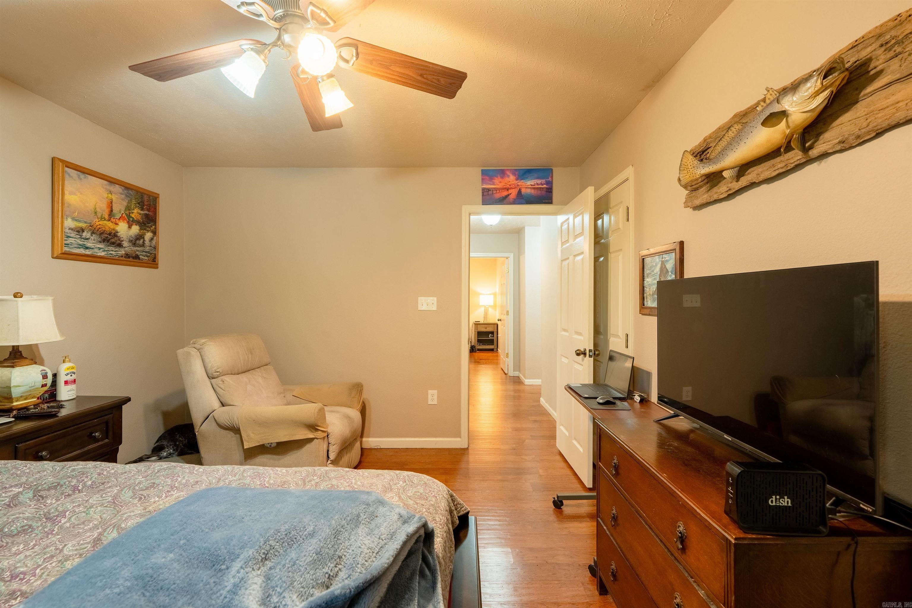 187 E Enders Road Property Photo 37