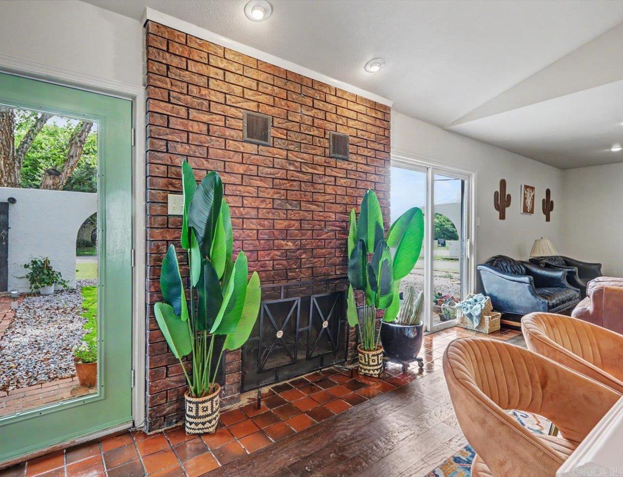101 Cedarwood Property Photo 15