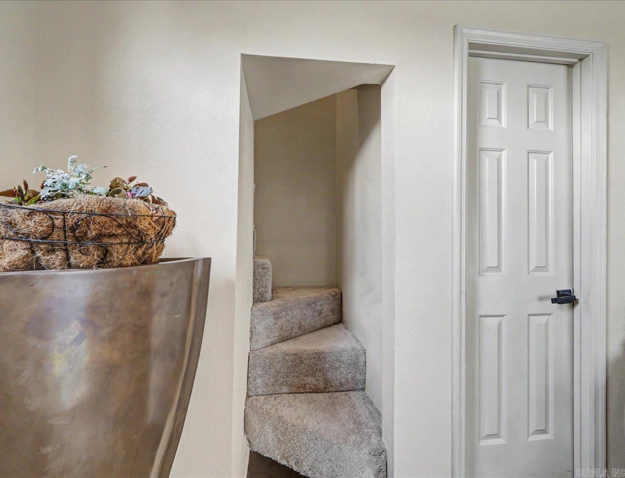 101 Cedarwood Property Photo 43