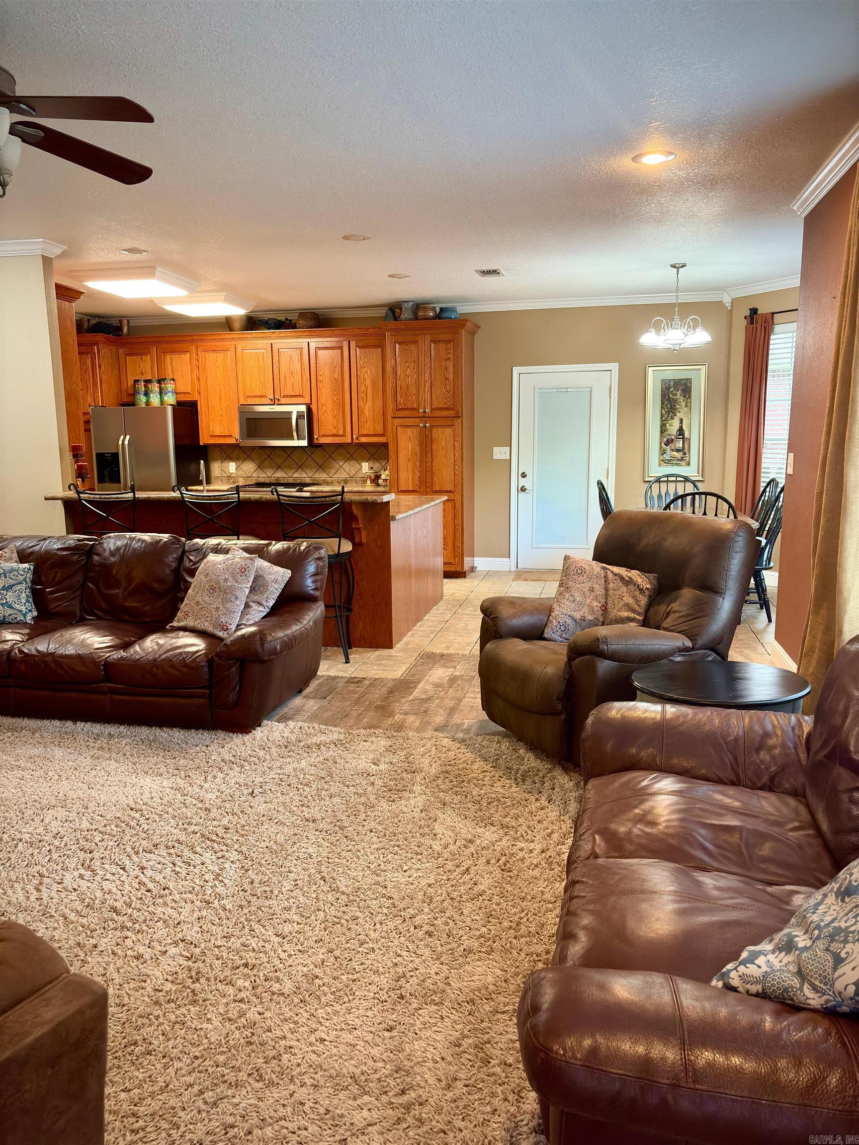 104 Rhonda Drive Property Photo 3