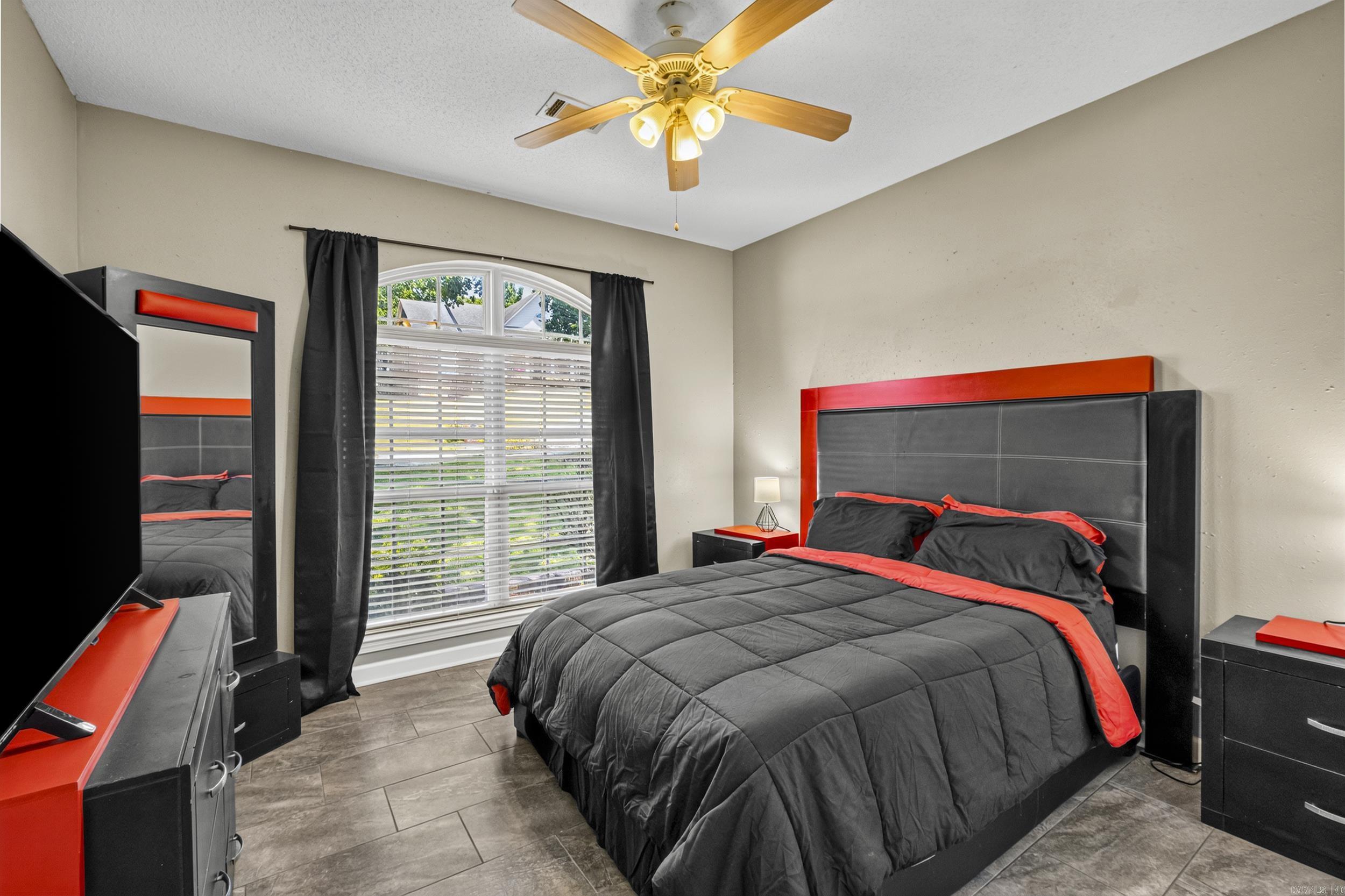 7365 W Ridge Circle Property Photo 24