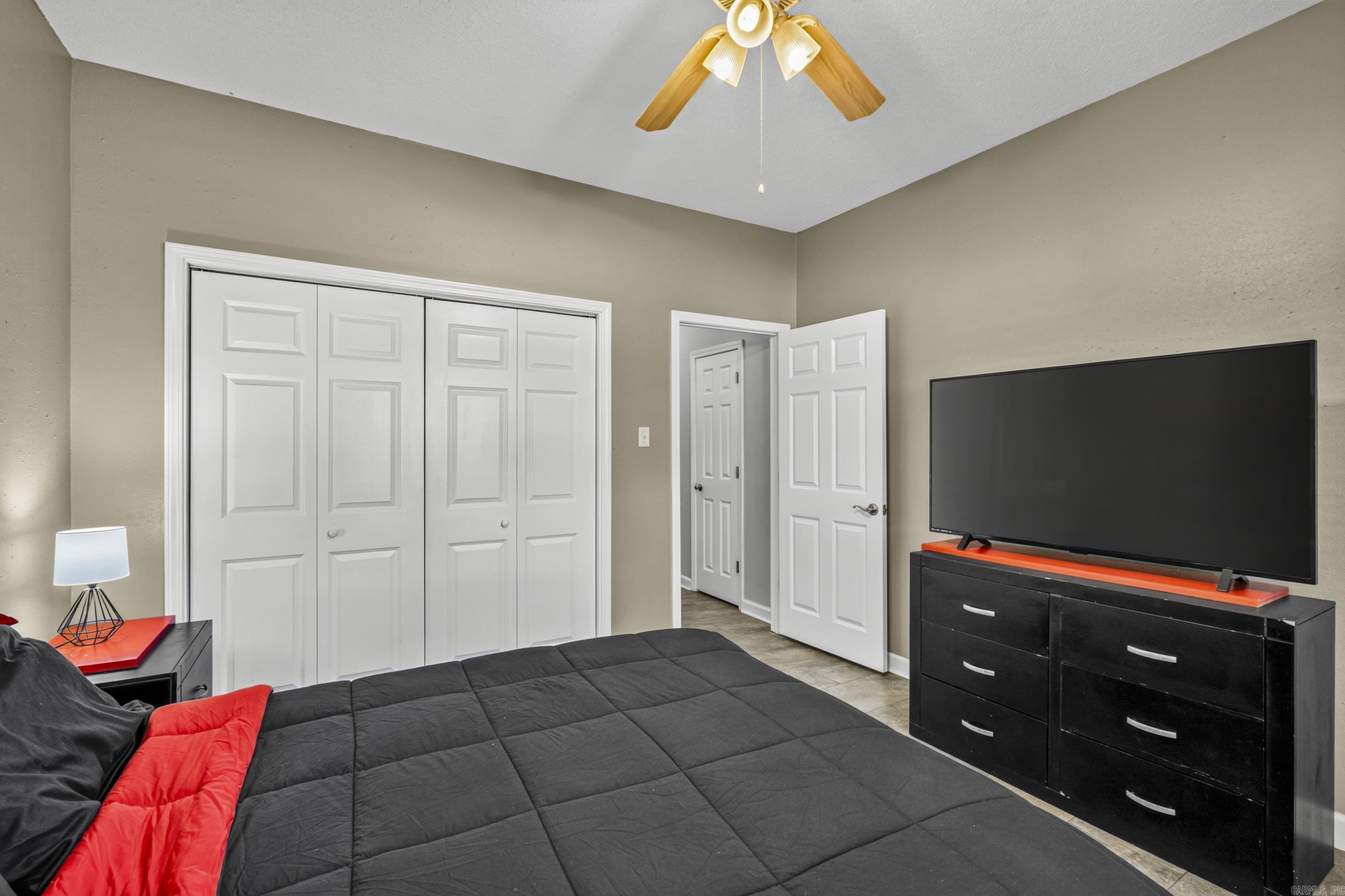 7365 W Ridge Circle Property Photo 25