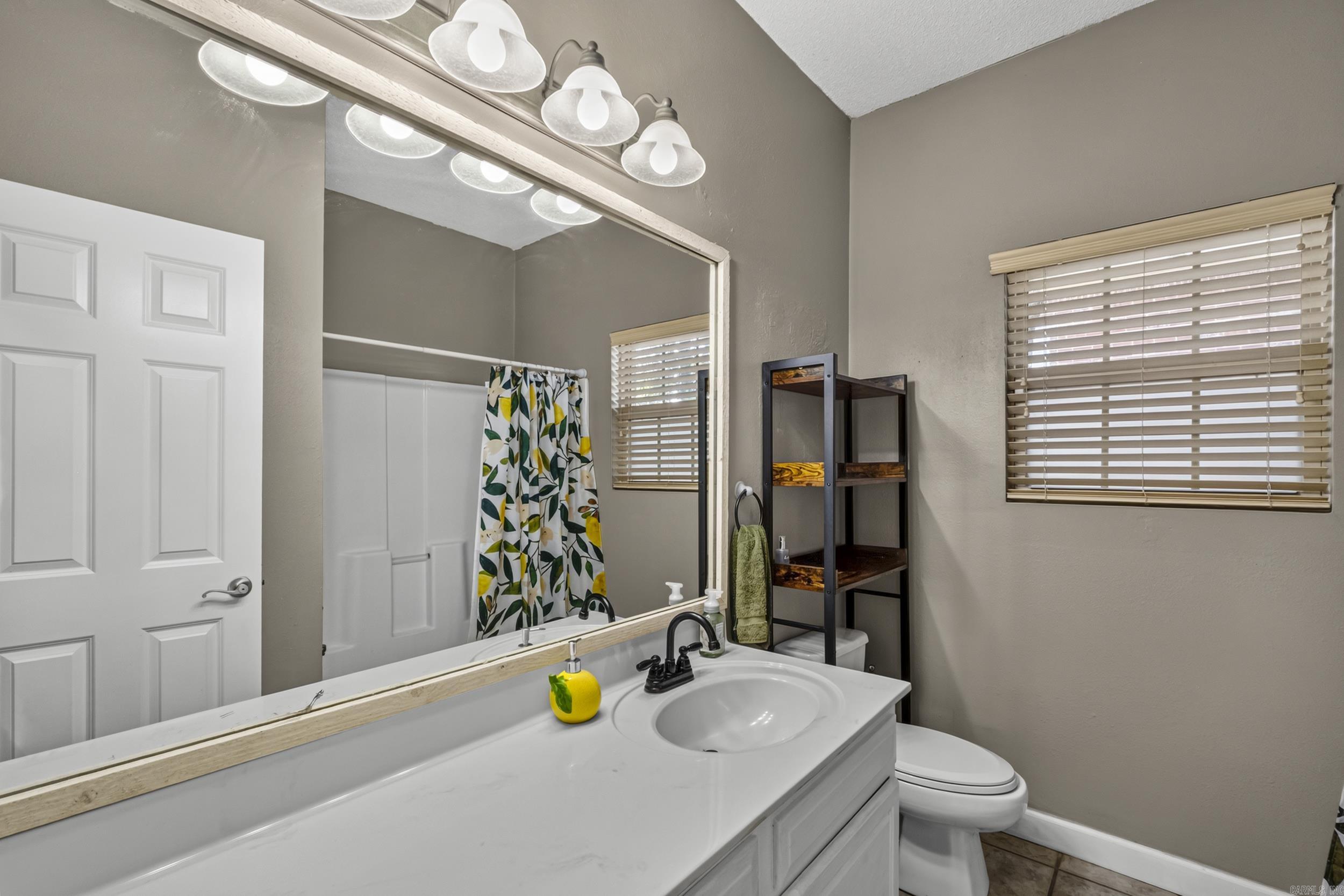 7365 W Ridge Circle Property Photo 26
