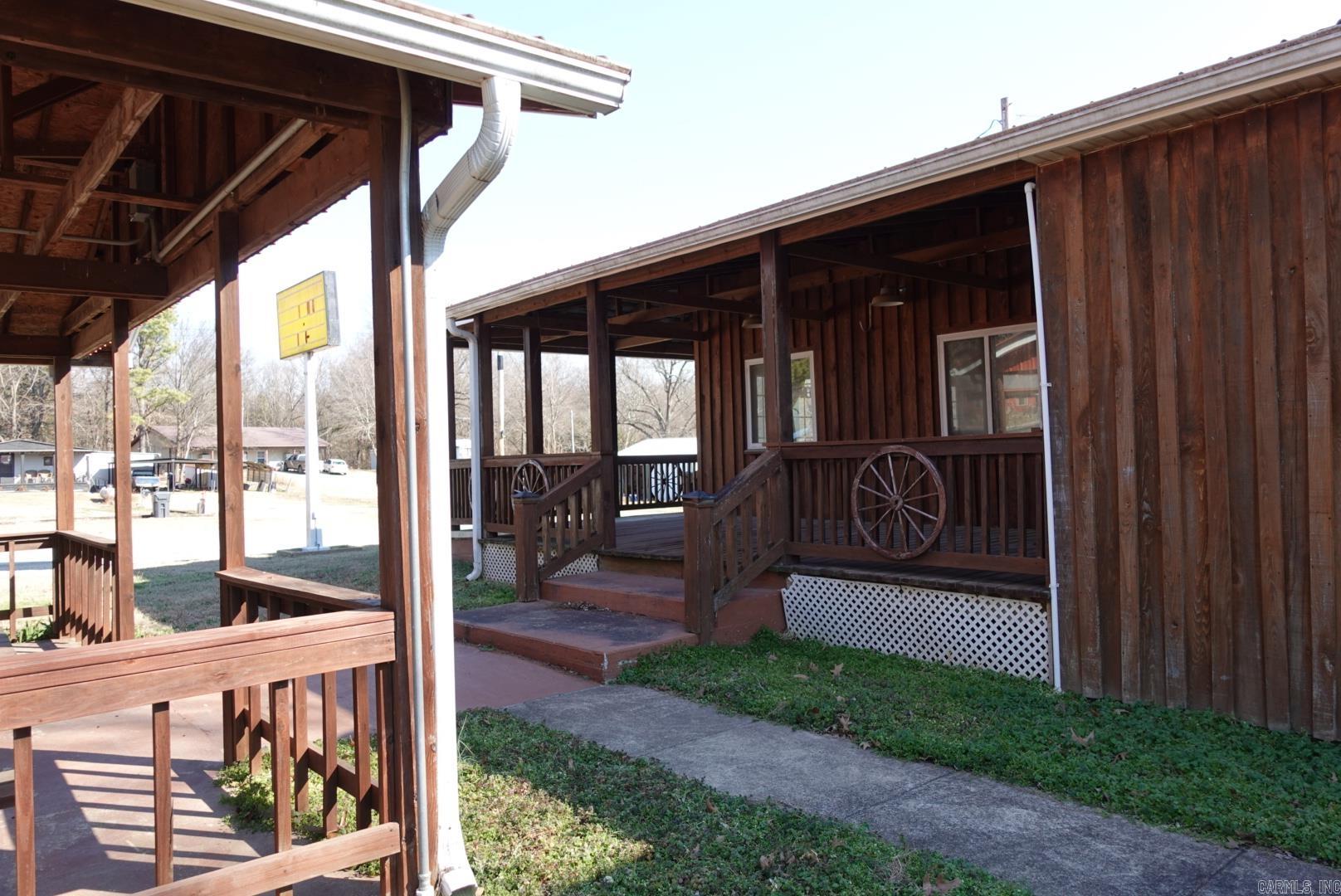 7238 Highway 90 Property Photo 8
