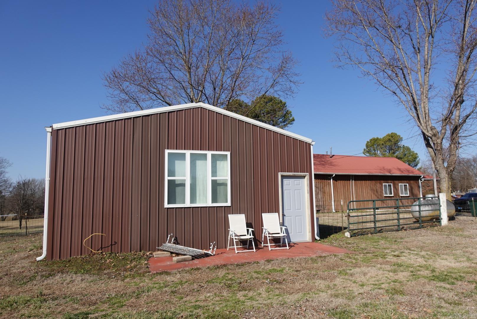 7238 Highway 90 Property Photo 17