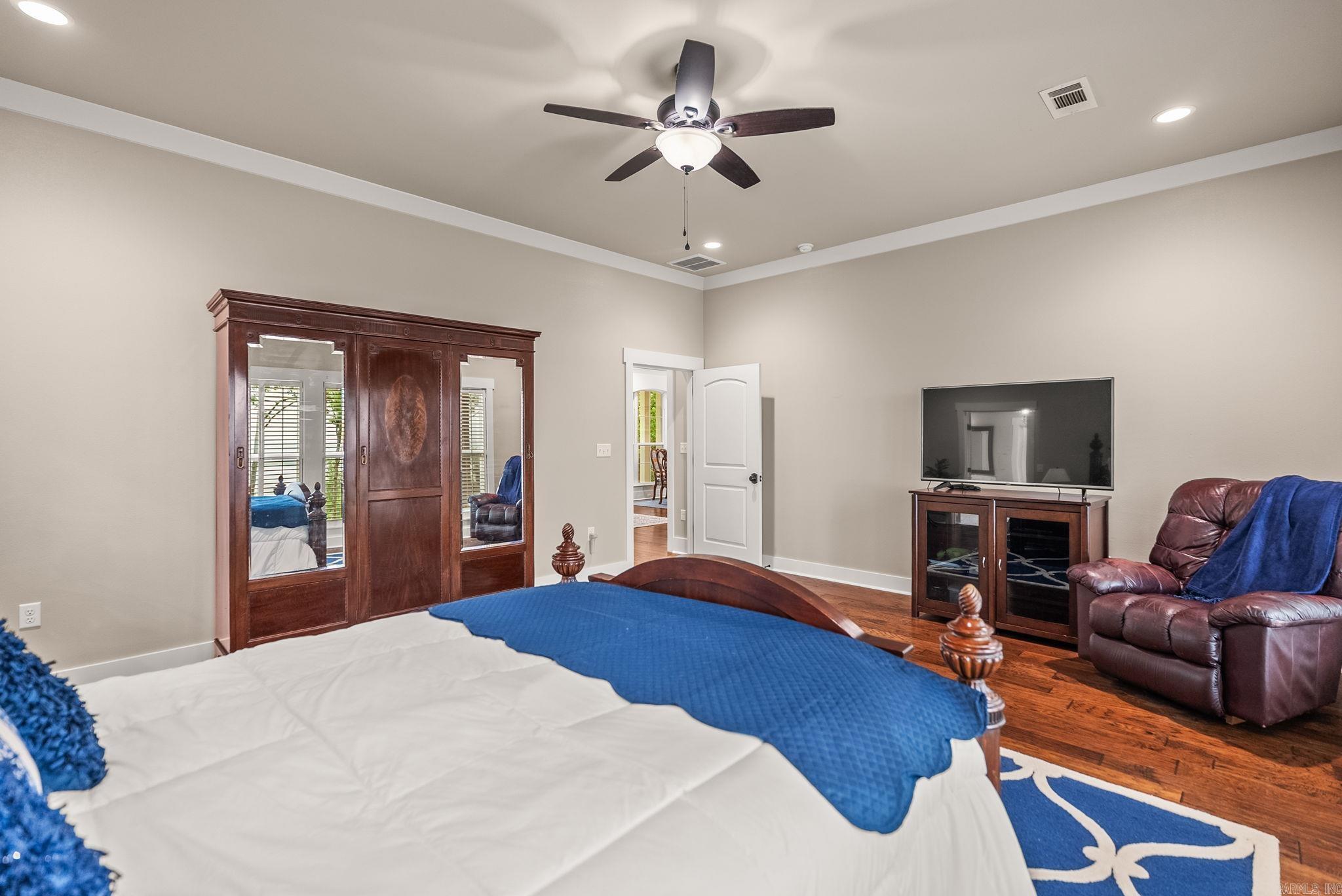 120 Northview Property Photo 18