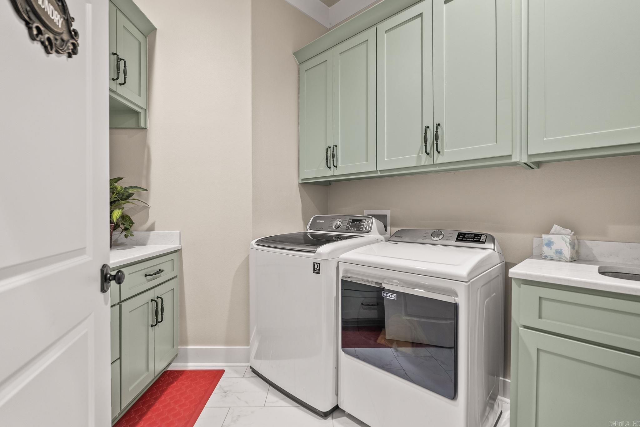 120 Northview Property Photo 25