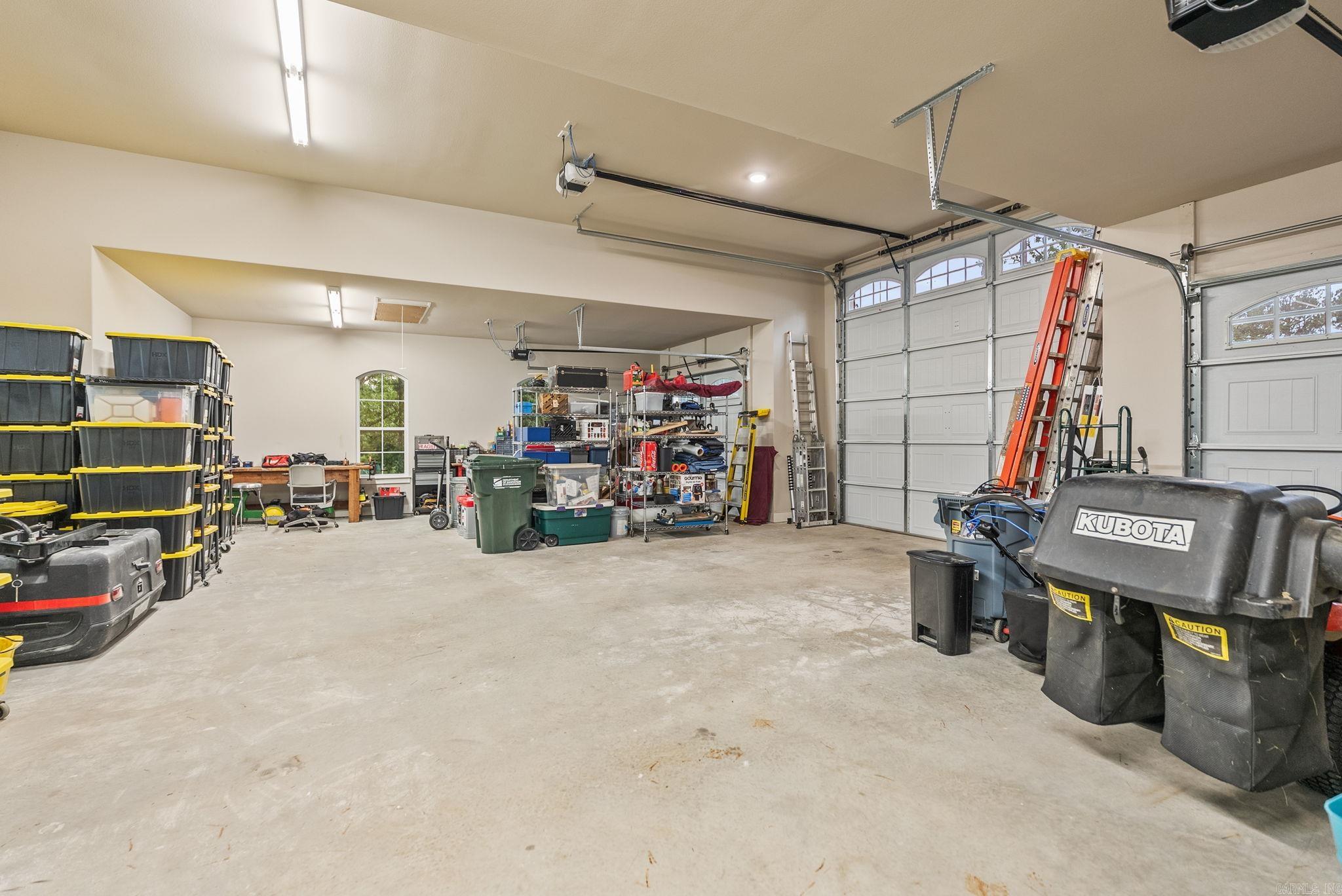 120 Northview Property Photo 43