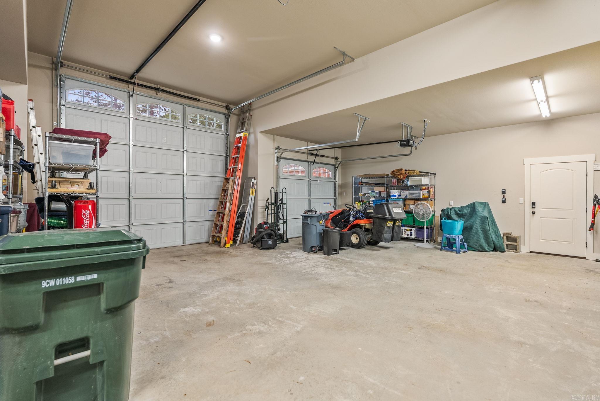 120 Northview Property Photo 44