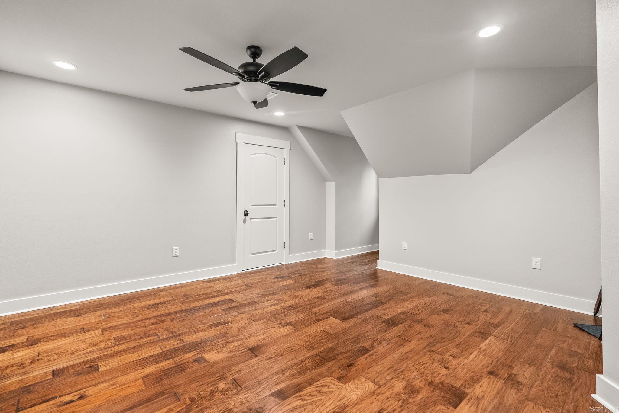 120 Northview Property Photo 48