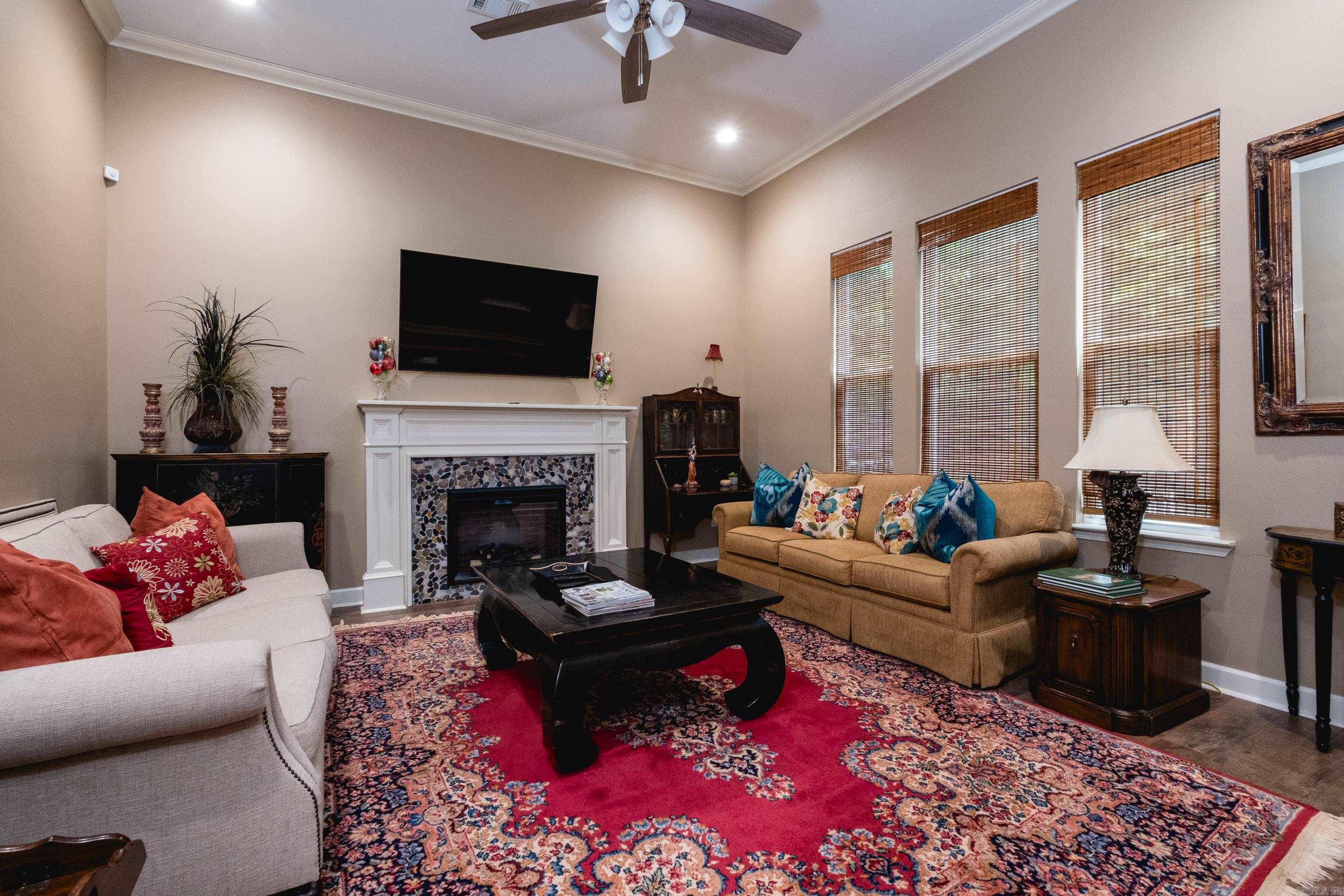 1401 Maple Street Property Photo 5