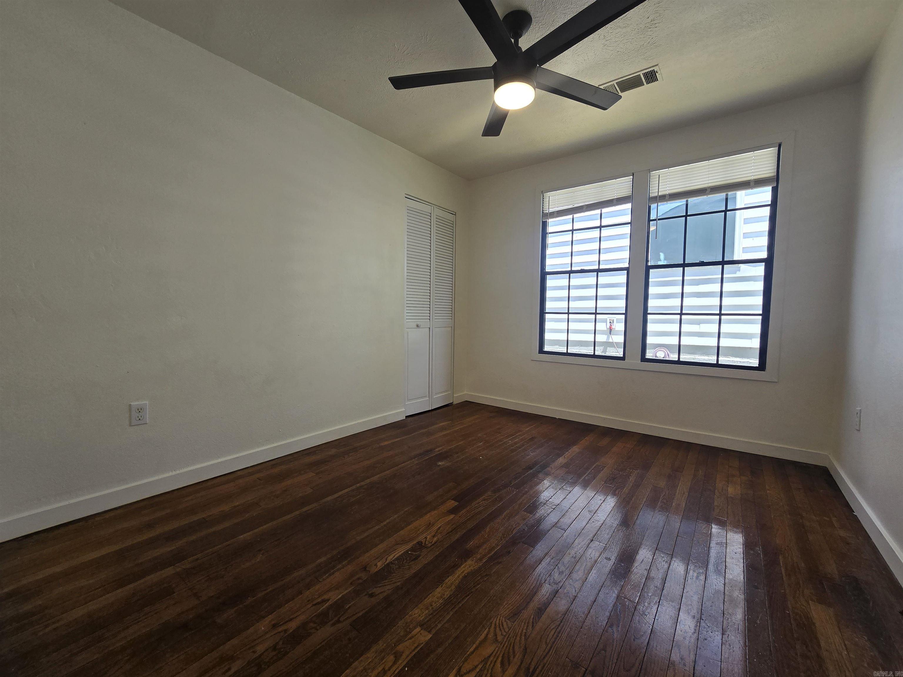3123 S Gaines Street Property Photo 11