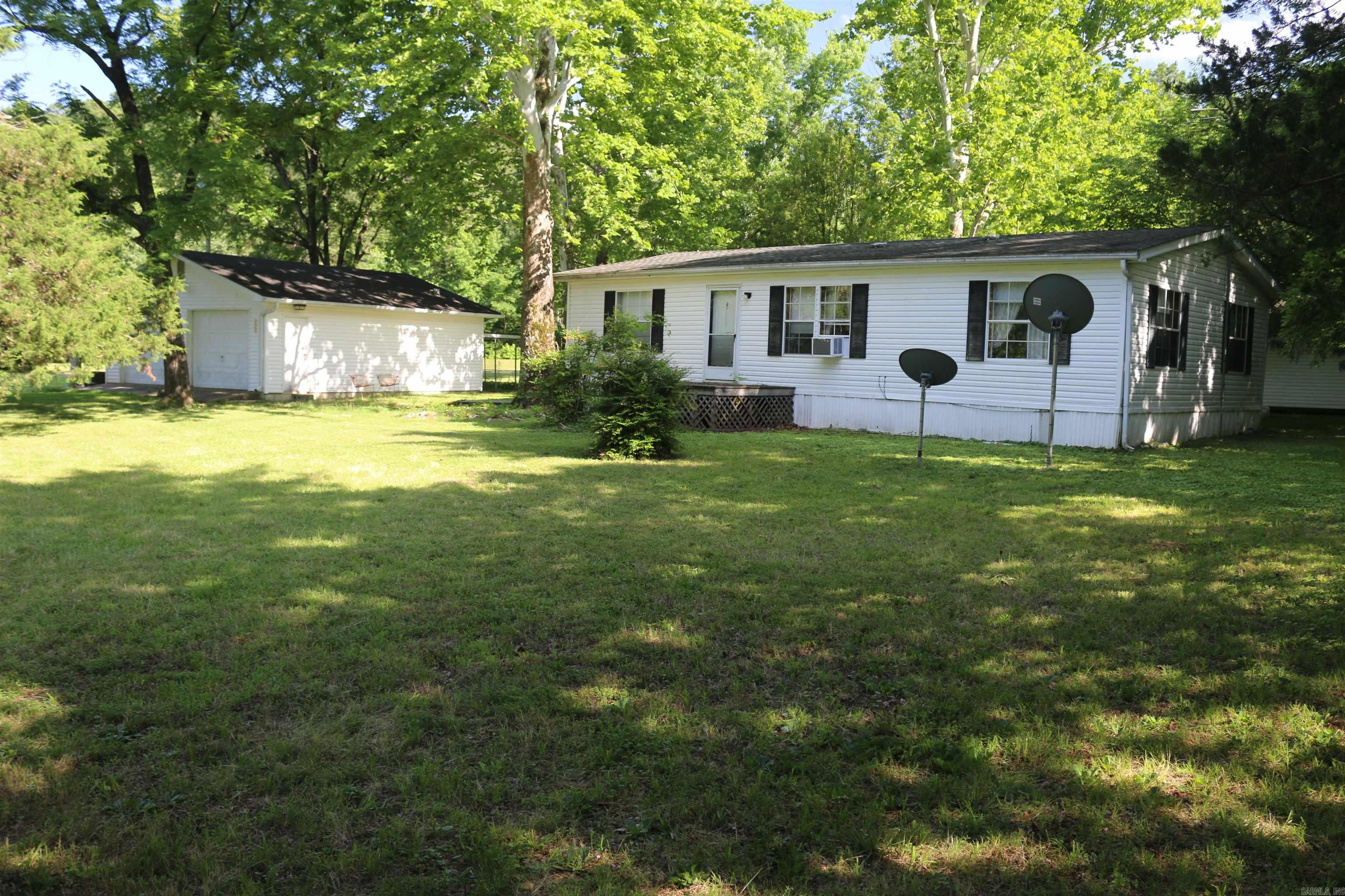 20395 Hwy 71 S Property Photo 4