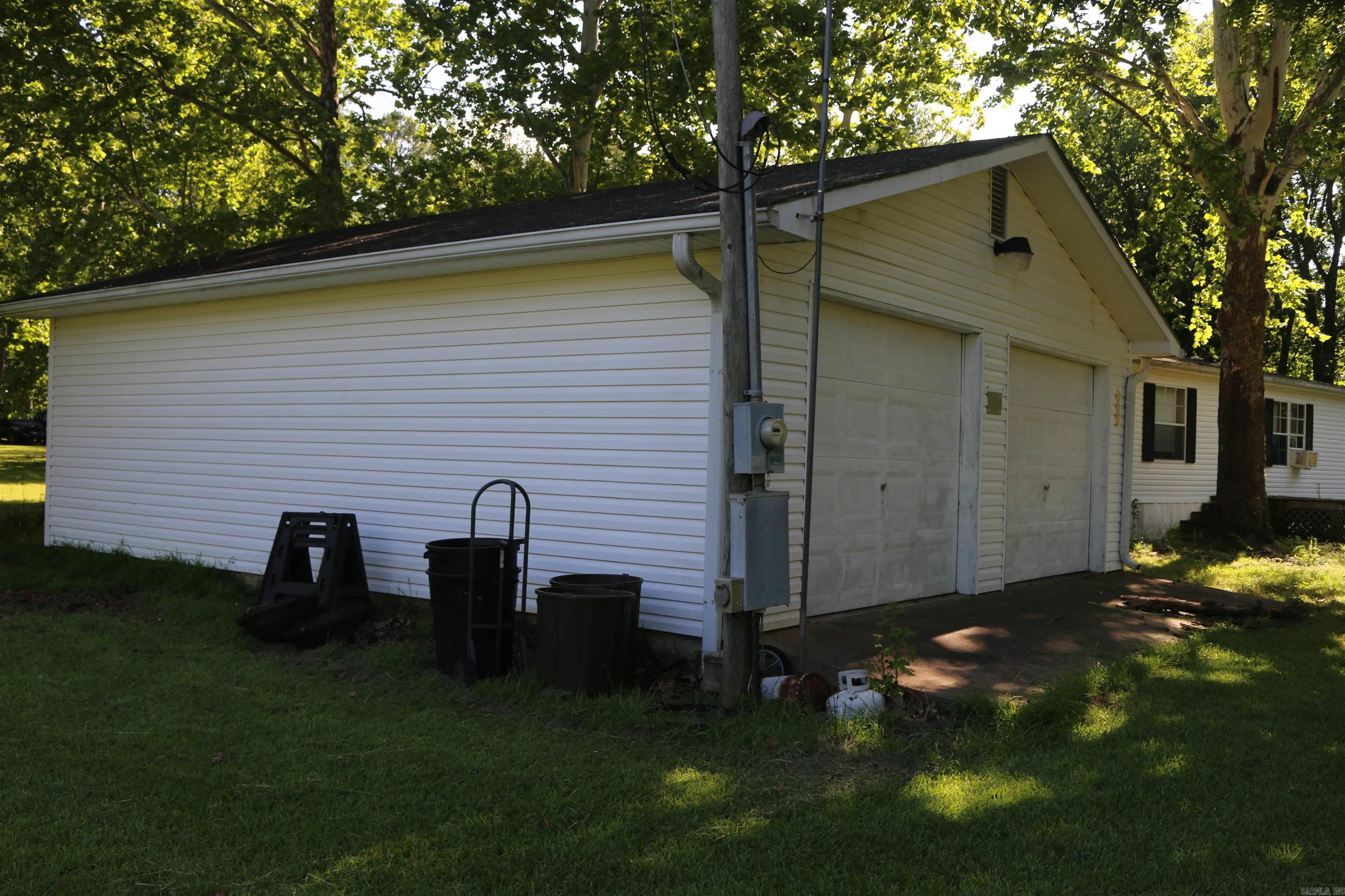 20395 Hwy 71 S Property Photo 18