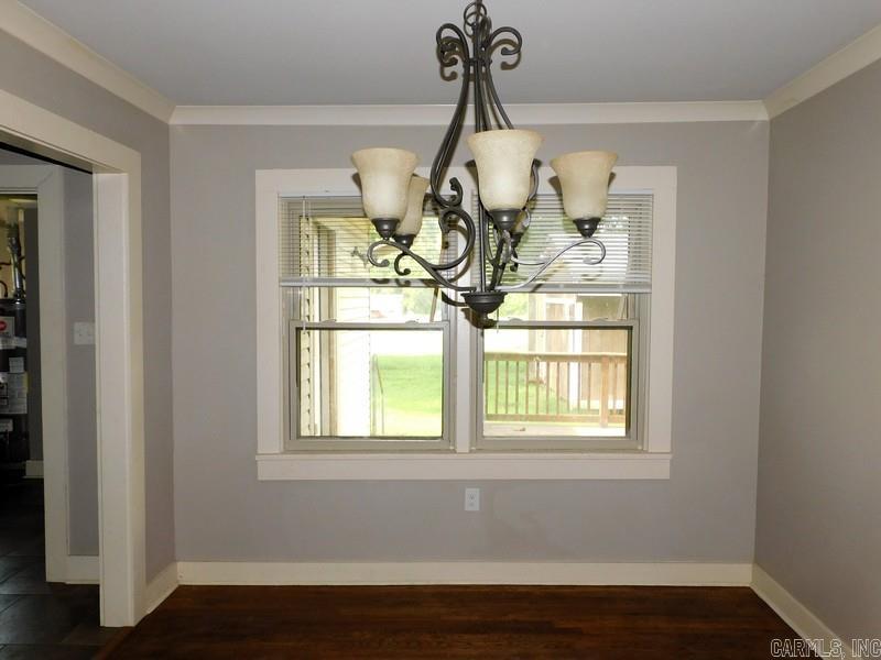 302 W Second Property Photo 8
