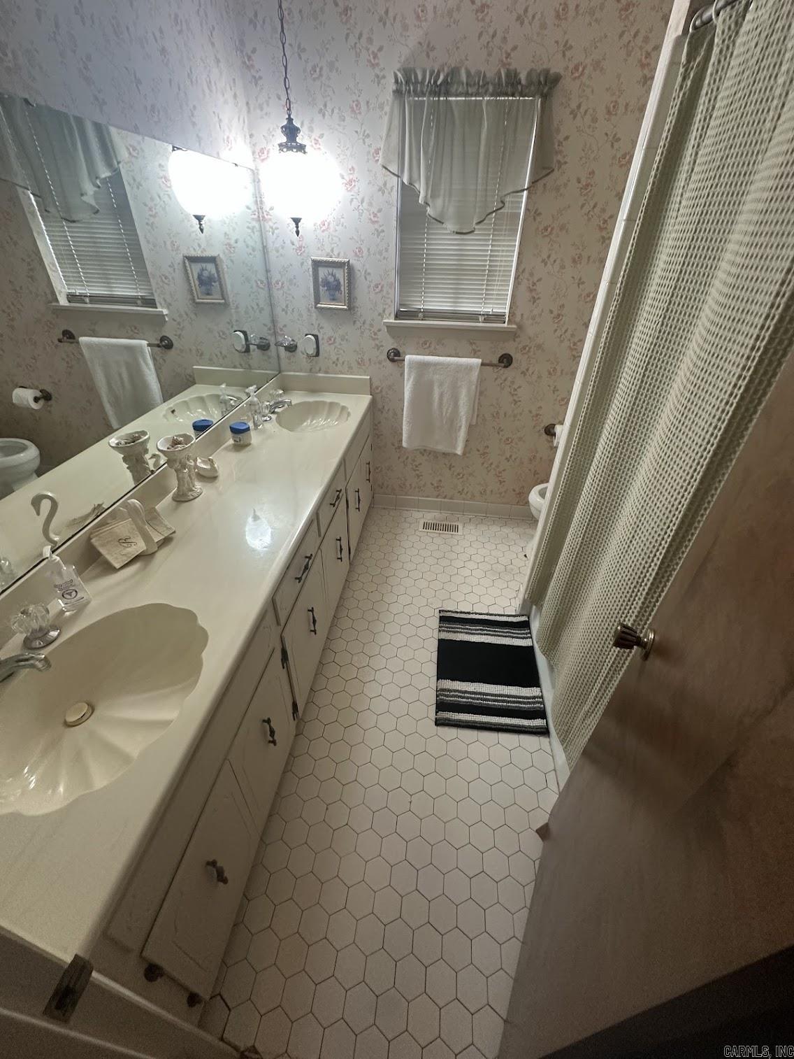 7316 Geronimo Circle Property Photo 11