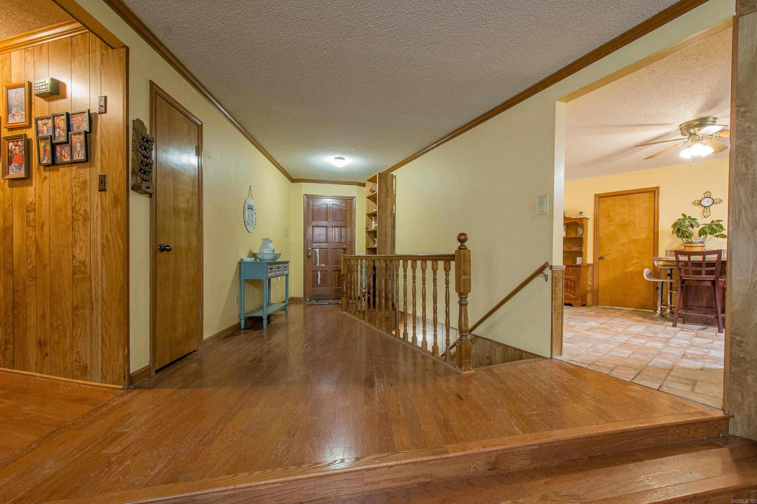 8 Parkview Drive Property Photo 4