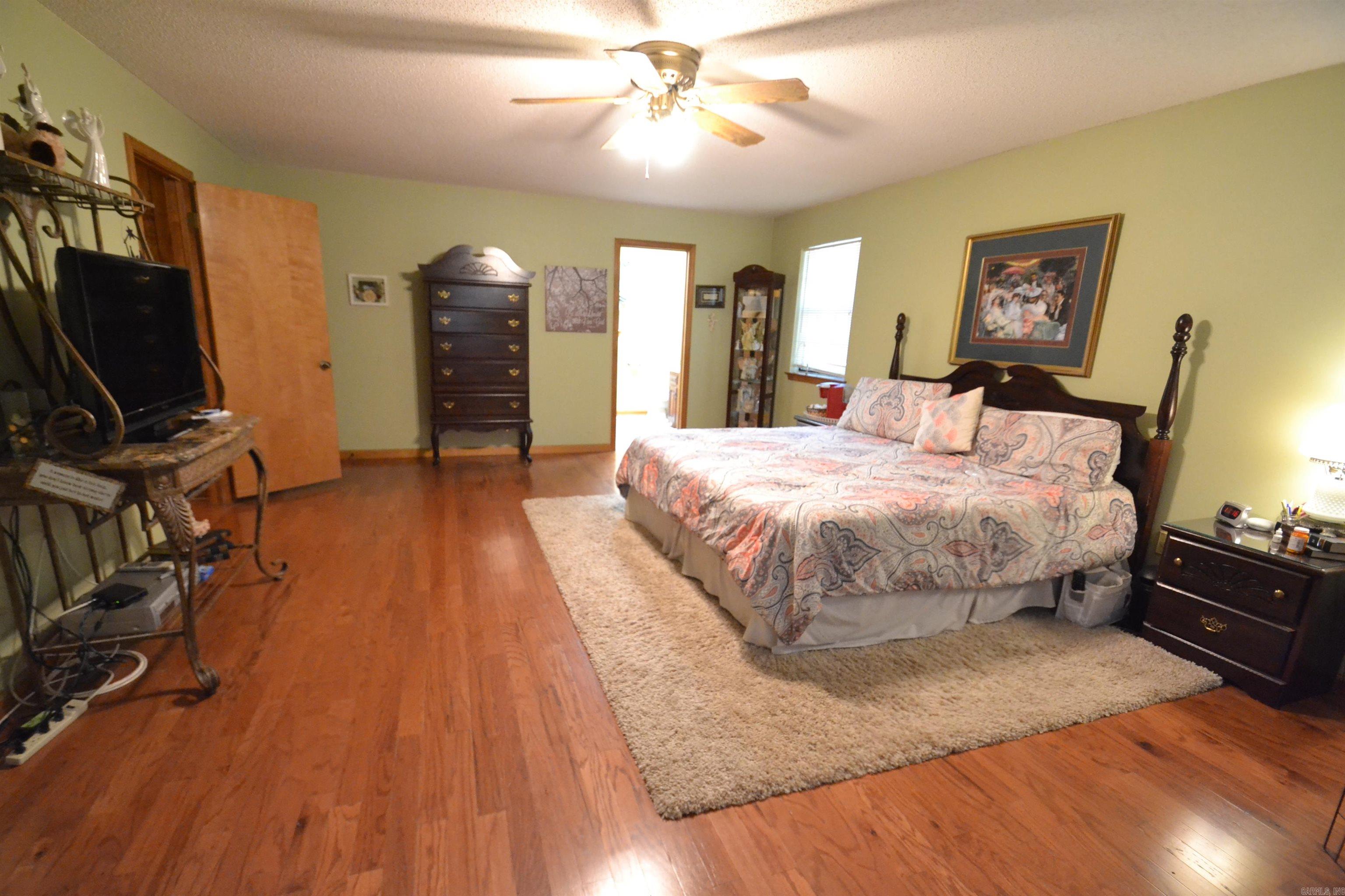 8 Parkview Drive Property Photo 18