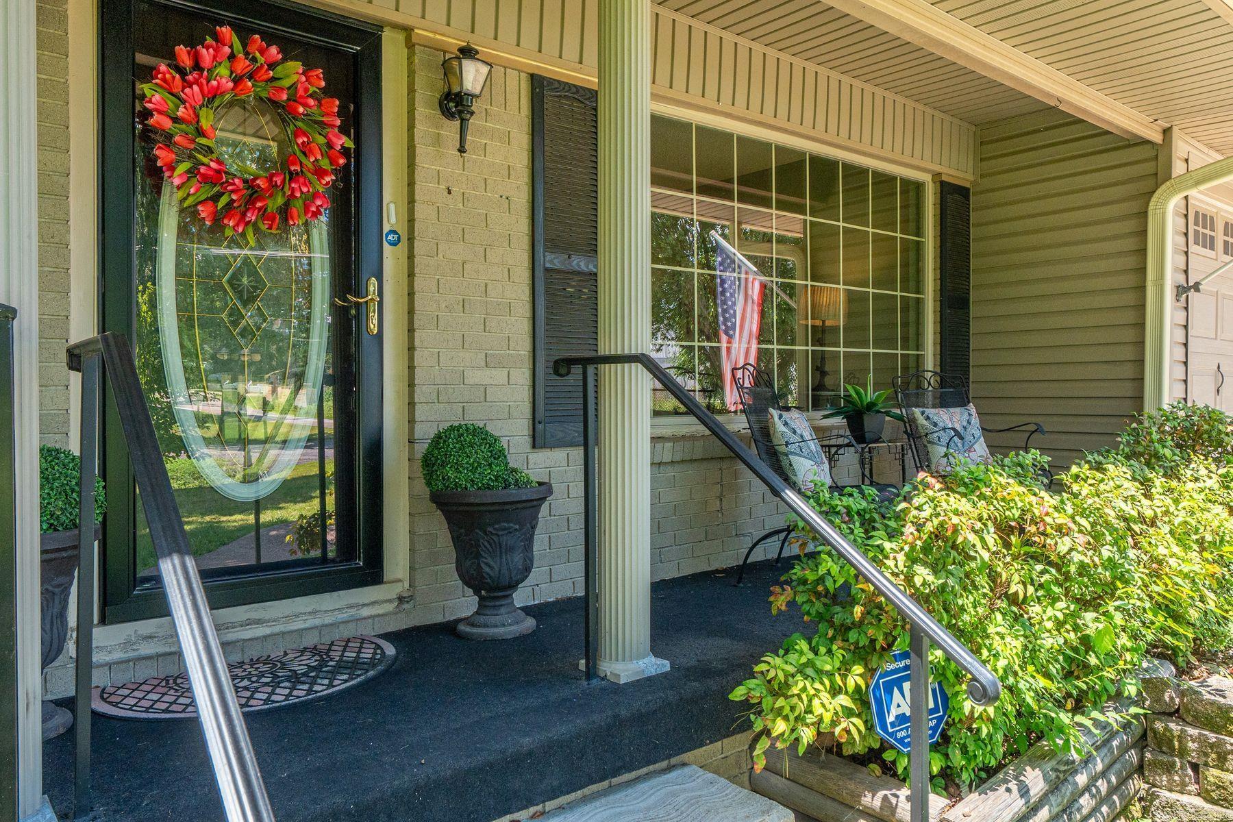 108 Mossman Street Property Photo 7