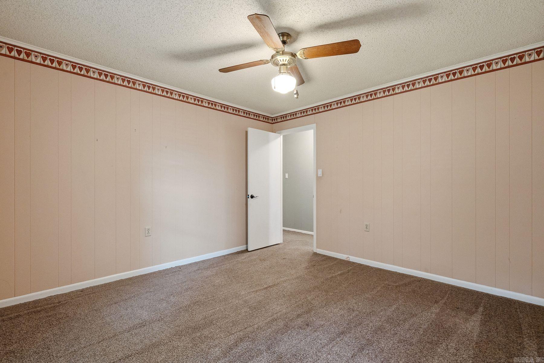 108 Mossman Street Property Photo 27