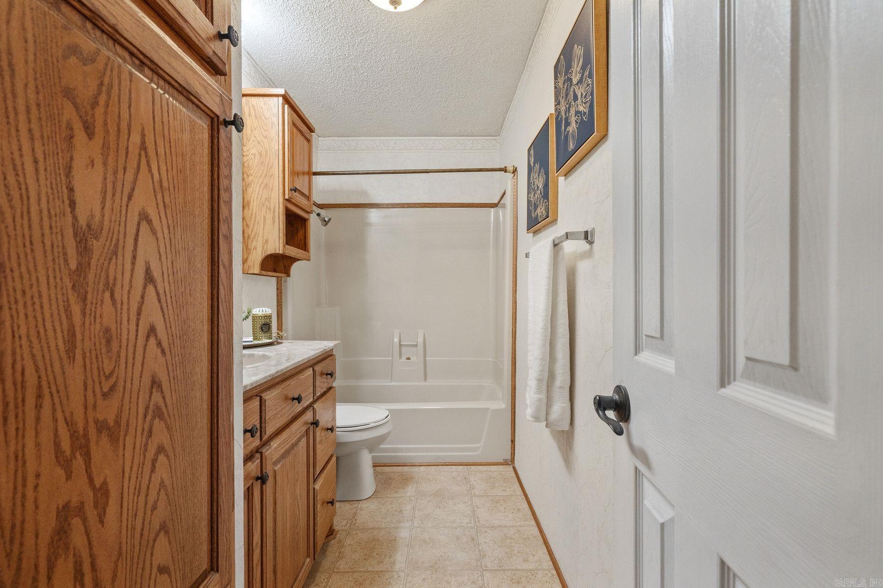 108 Mossman Street Property Photo 32