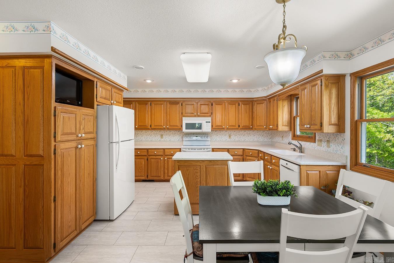 13 Zaragoza Lane Property Photo 12