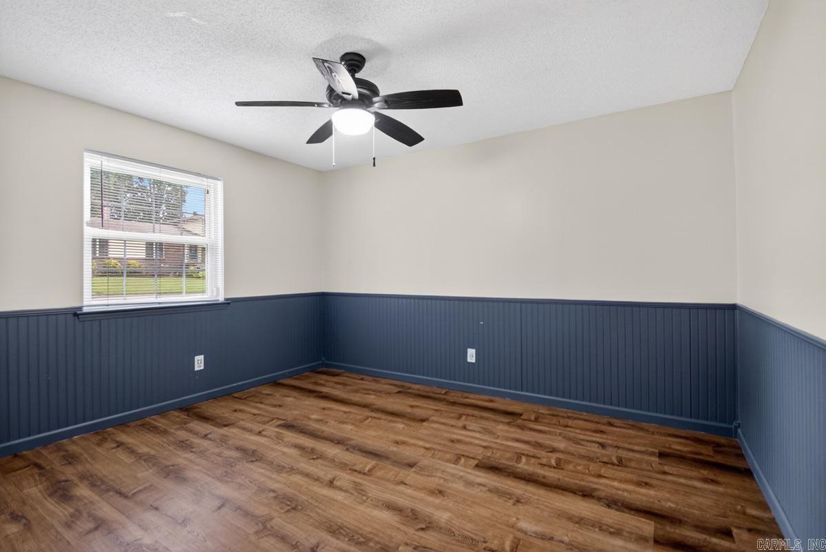 334 Alanbrook Property Photo 11