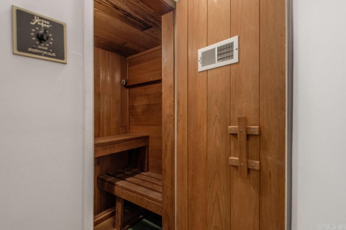 334 Alanbrook Property Photo 20
