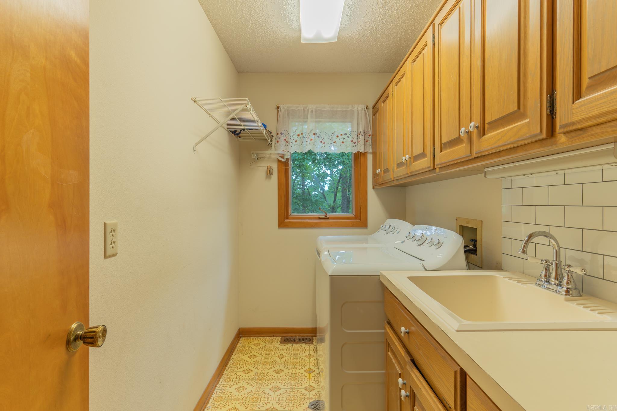 3 Las Navas Lane Property Photo 32