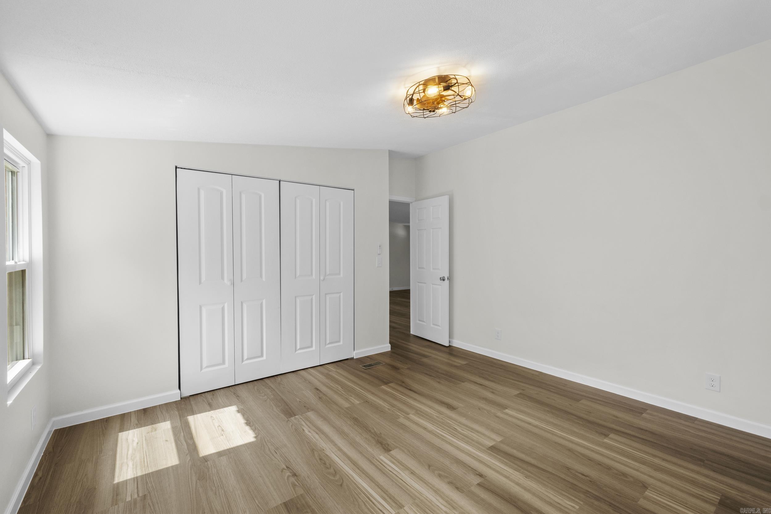18820 Honeysuckle Lane Property Photo 25