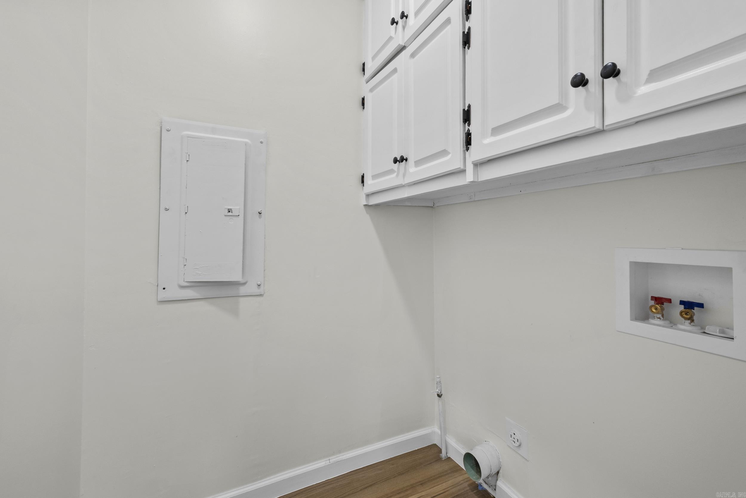 18820 Honeysuckle Lane Property Photo 27
