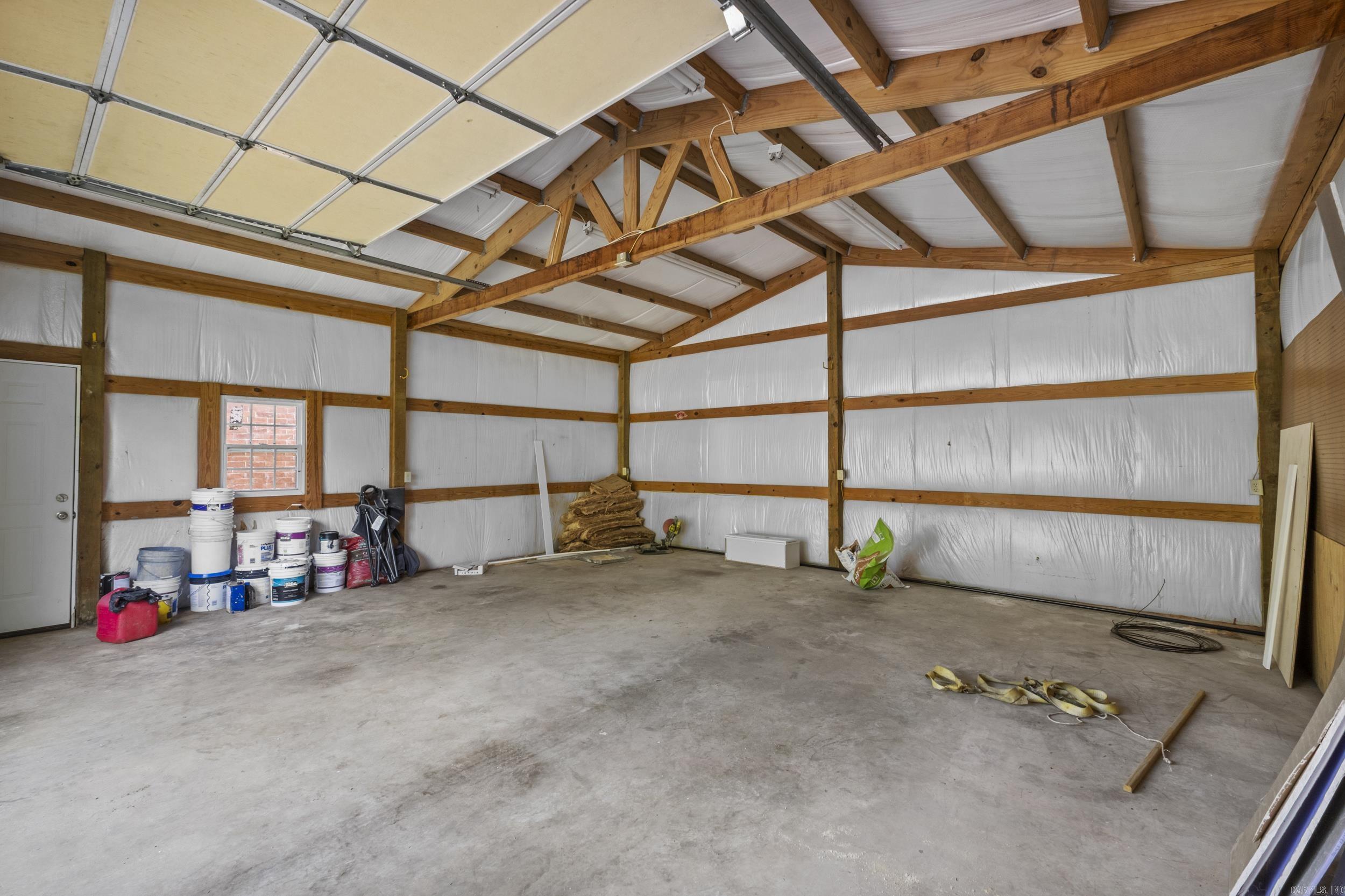 18820 Honeysuckle Lane Property Photo 31