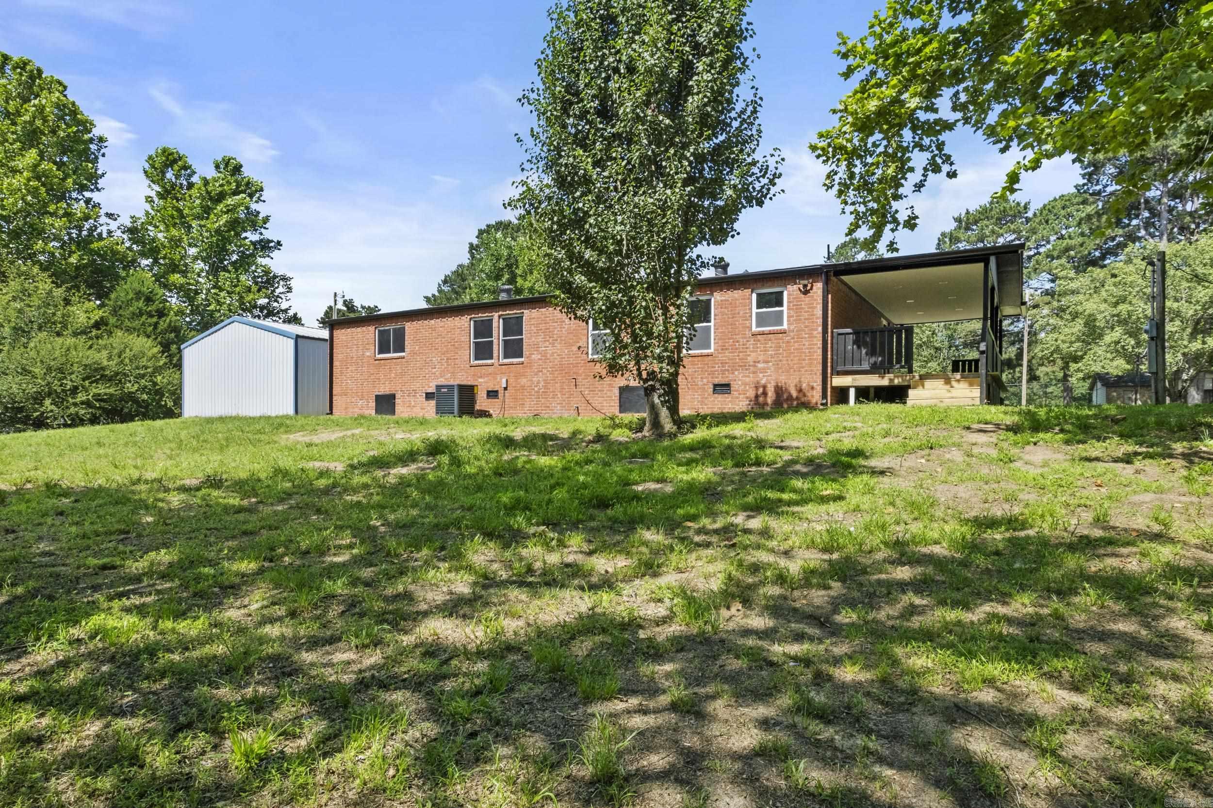 18820 Honeysuckle Lane Property Photo 33