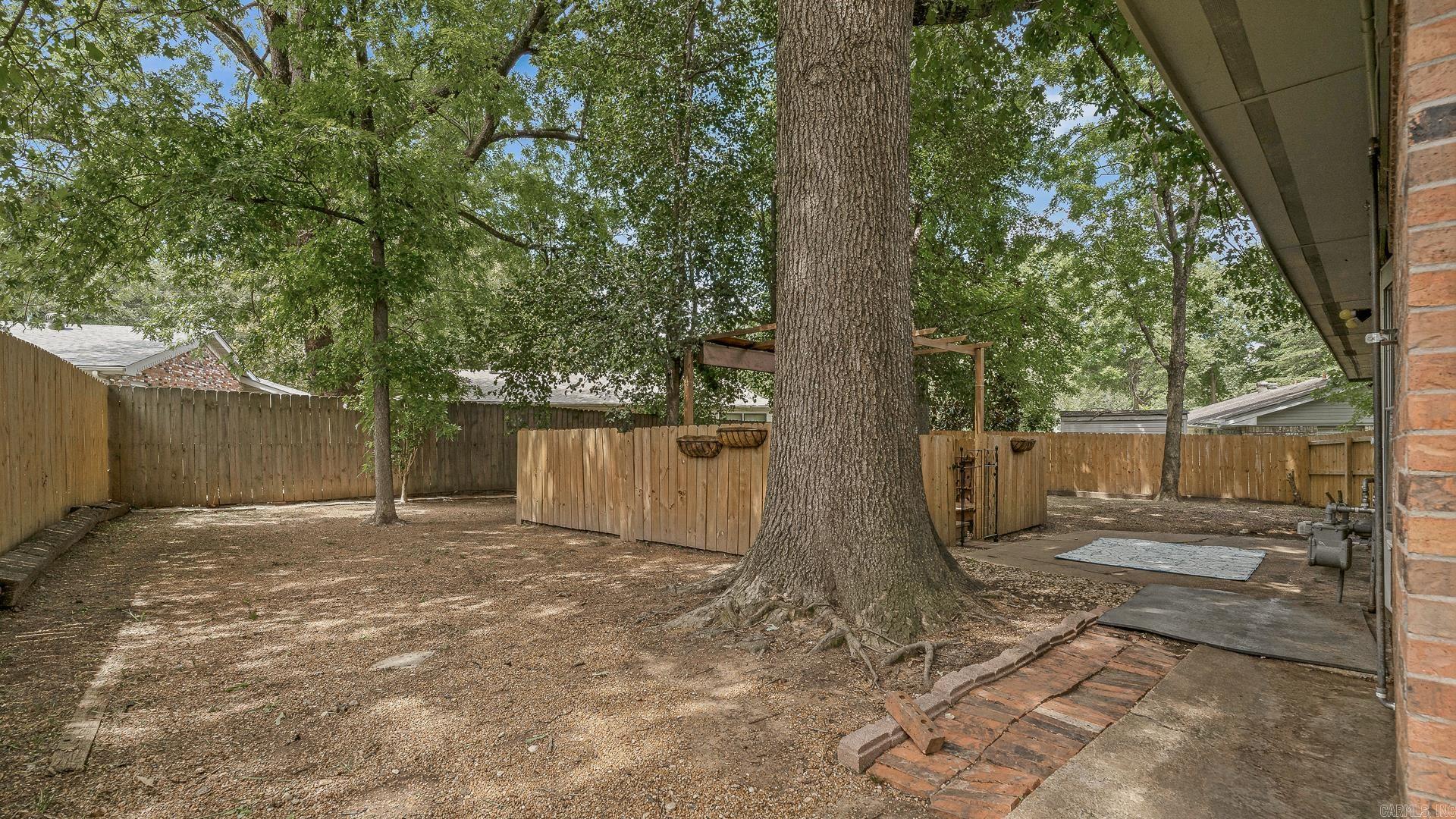 1804 Rich Rd Property Photo 5