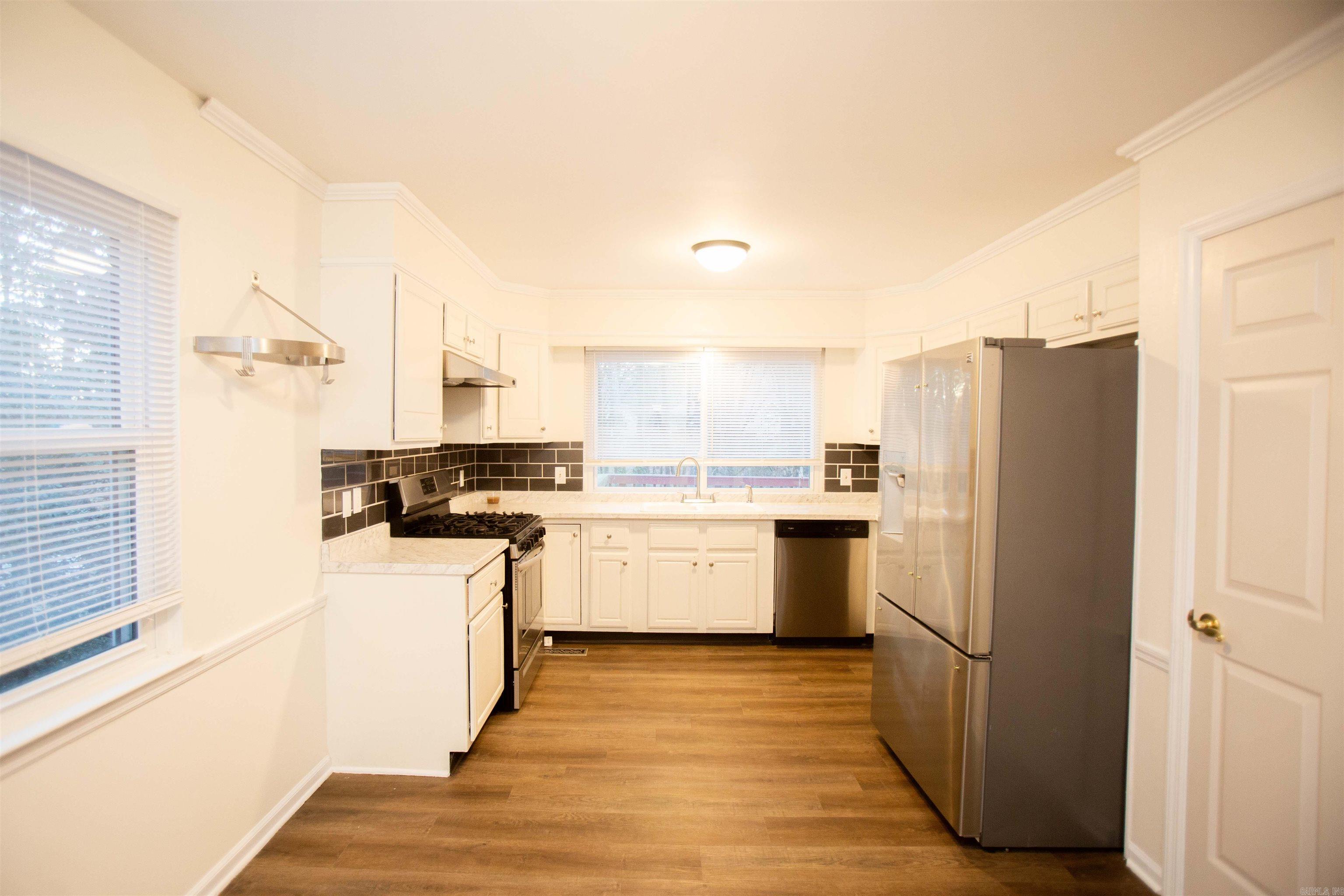 1506 Alberta Drive Property Photo 10
