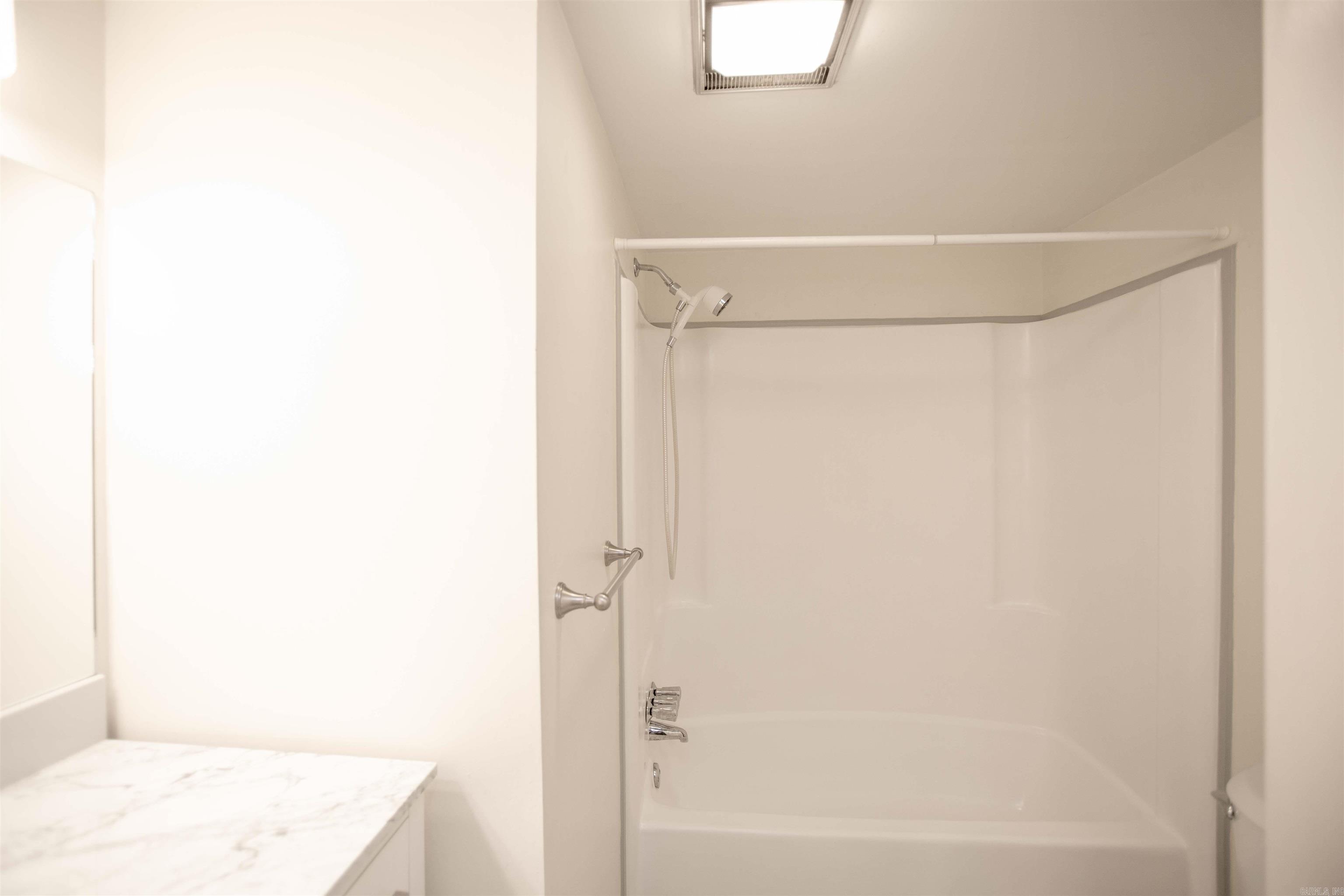 1506 Alberta Drive Property Photo 20