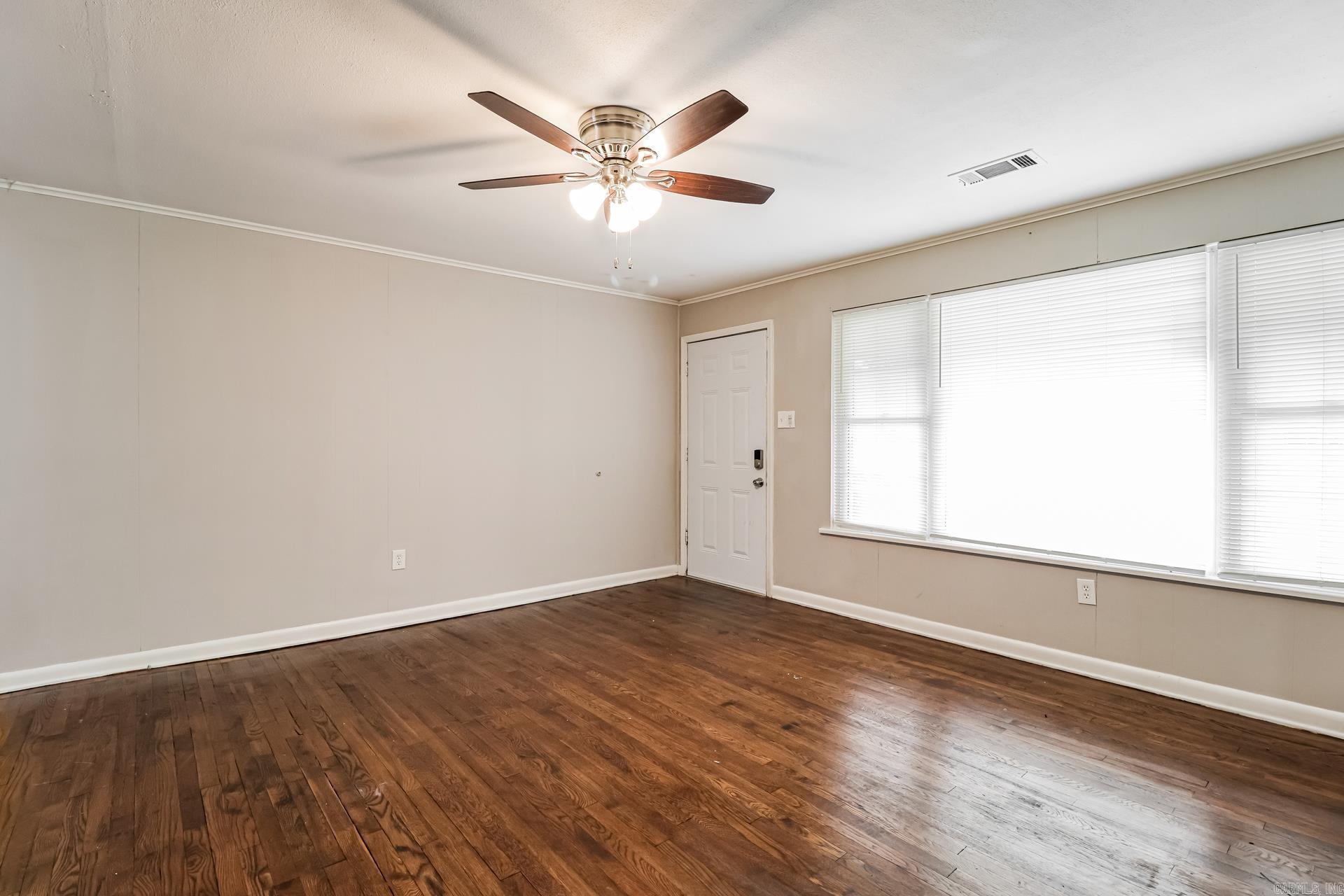 6407 Jacksonville Cutoff Road Property Photo 6