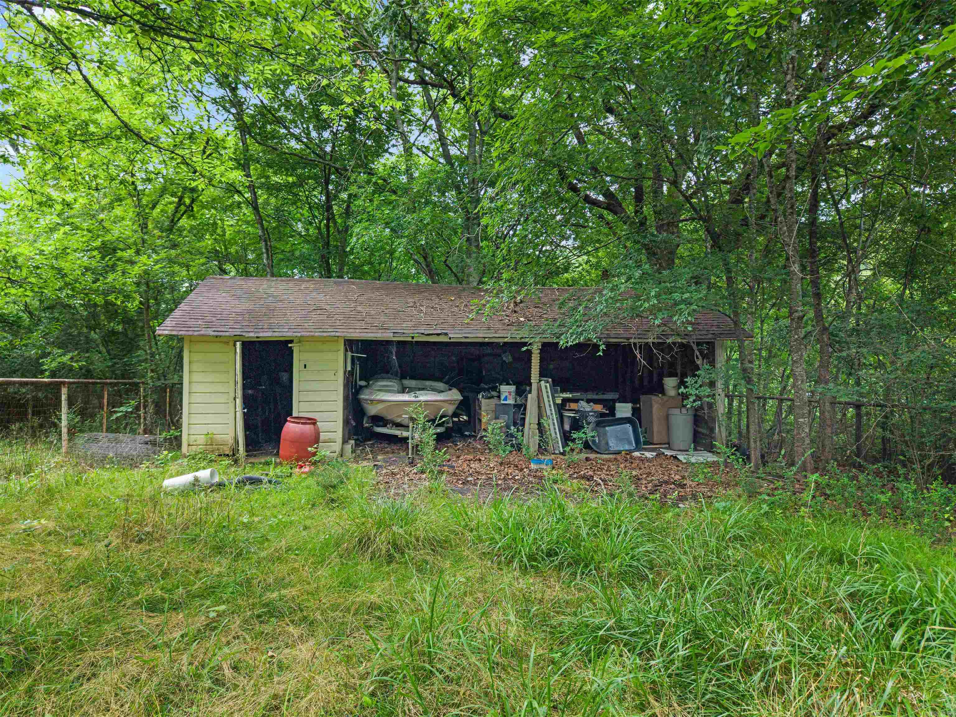 977 Wildcat Road Property Photo 11