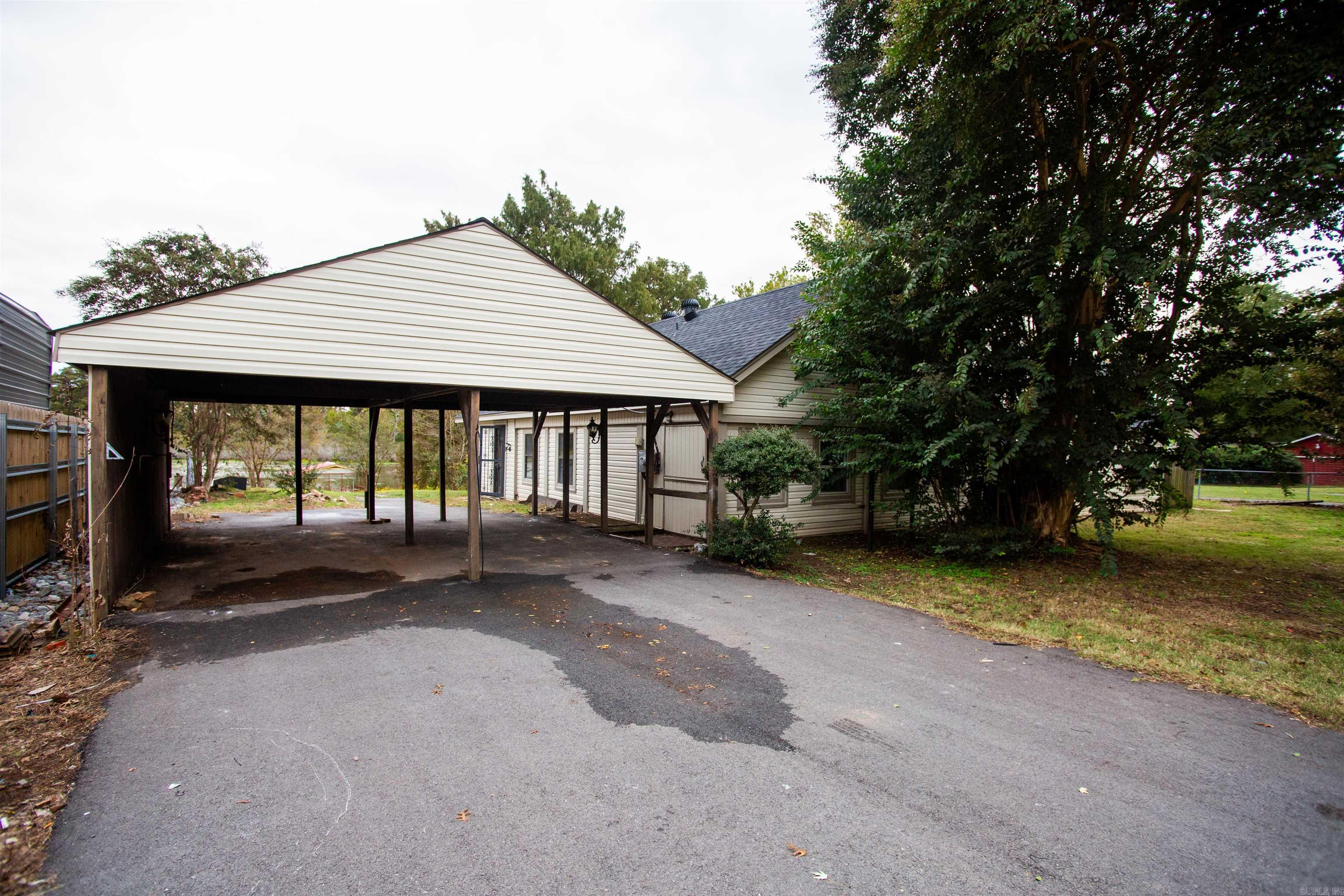 13118 Old River Drive Property Photo 19