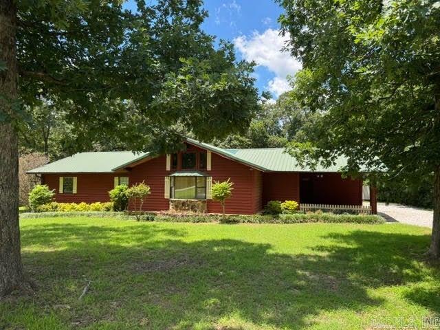 24 Barrett Lane Property Photo 1
