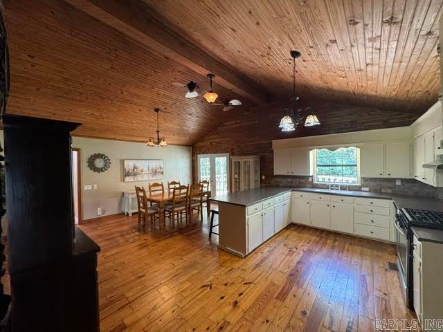 24 Barrett Lane Property Photo 9
