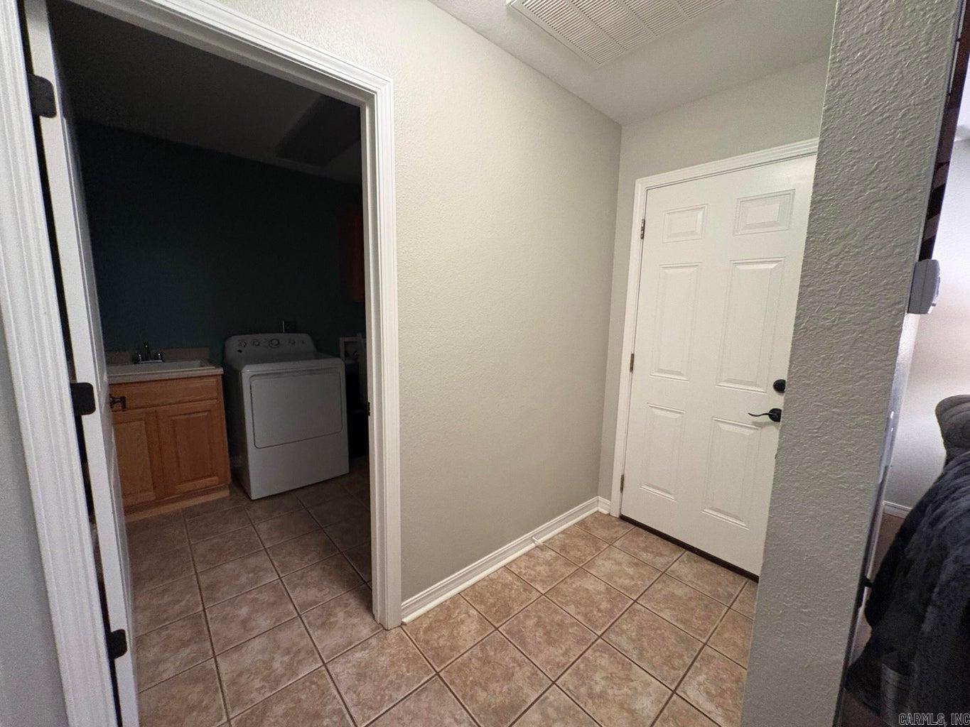 331 S Johnson Street Property Photo 29