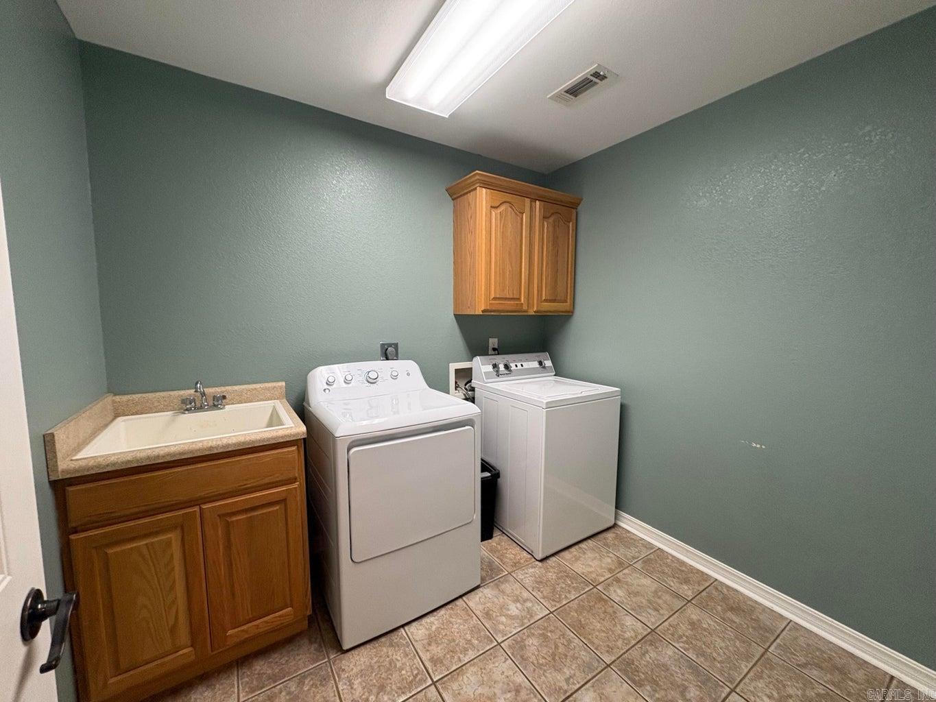 331 S Johnson Street Property Photo 30